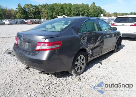 2011 Toyota Camry Le z USA, uszkodzony, nr VIN 4T4BF3EK2BR193204